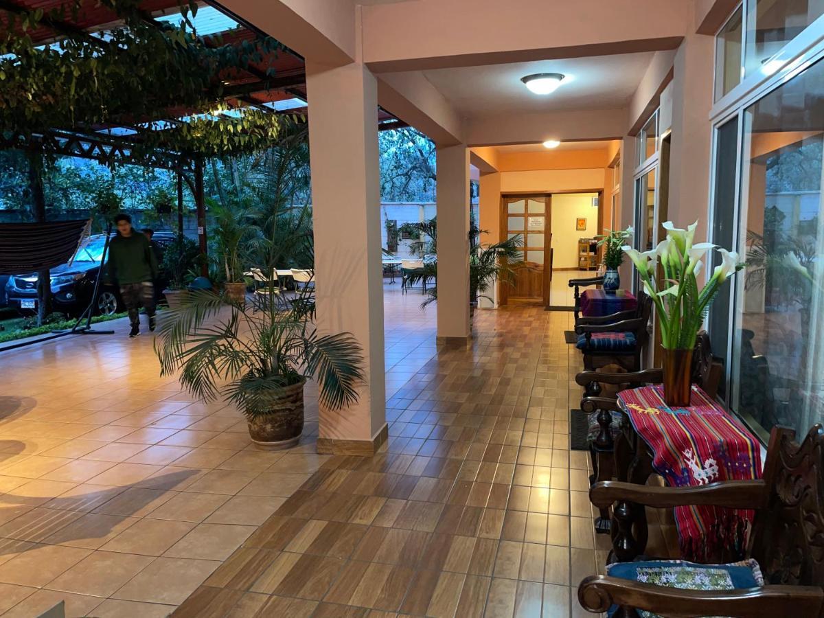 Hotel-Villas Jabel Tinamit Panajachel Εξωτερικό φωτογραφία